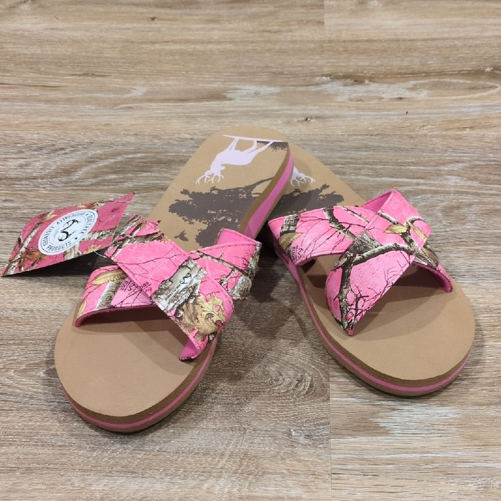 🩴☀️🩷 NWT Realtree Pink and Tan Women's Sandals size S/M (7/8)🩴☀️🩷